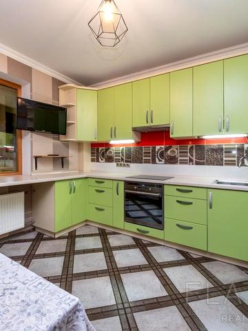 Васильченка вул., 3