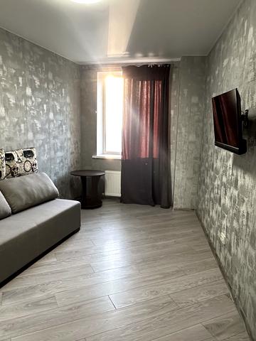 Героїв Небесної Сотні просп., 16/7