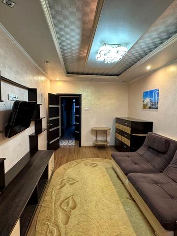 Київська вул., 73