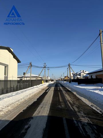 Спортивна вул.