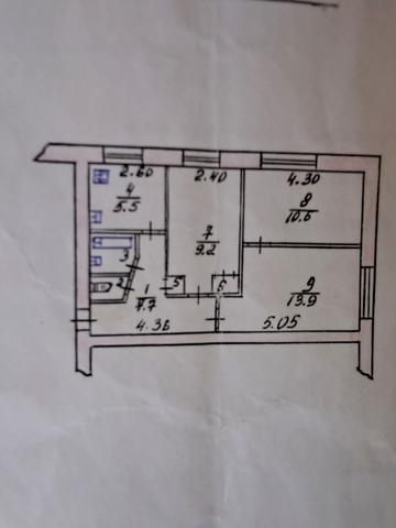 Грушевського вул., 72