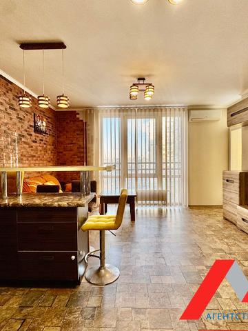 Анатолія Петрицького вул., 19