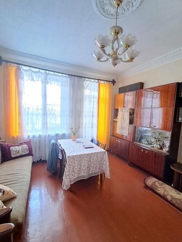 Соборний просп. (Леніна), 192