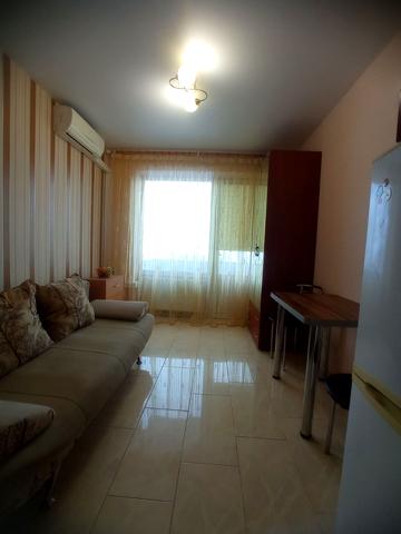 Чернівецька вул., 5