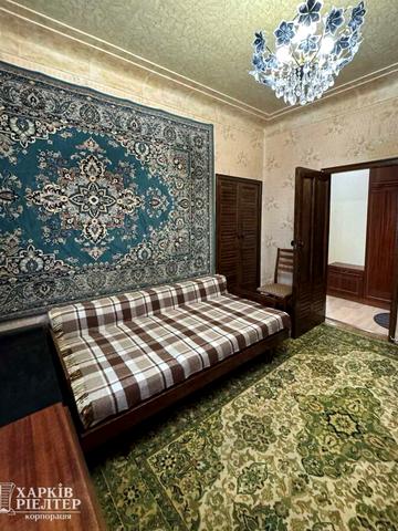 Бекетова вул., 19/17