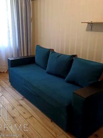 Академіка Глушкова просп., 26