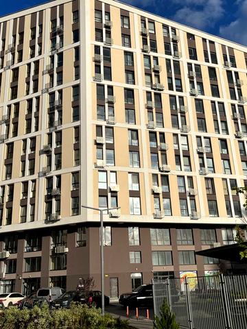 Київська вул., 235