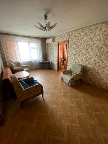 Героїв Крут вул. (Валентини Терешкової), 33