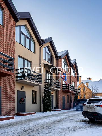 Феодосія Печерського вул. (Піонерська), 4-є