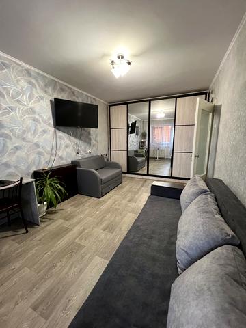 Гурія Бухала вул. (6-та Гвардійська), 2