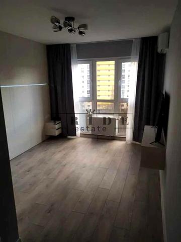 Петра Калнишевського вул. (Михайла Майорова), 14