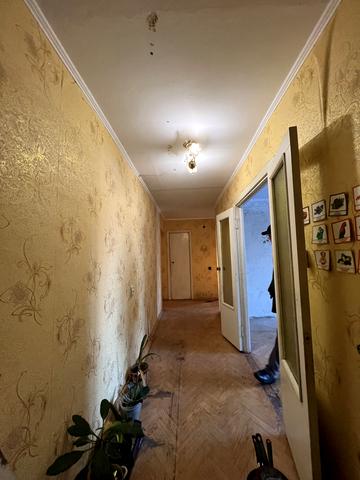 Трембовецької вул., 3