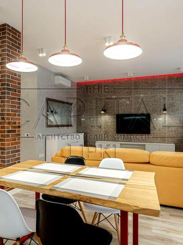 Андрія Верхогляда вул. (Михайла Драгомирова), 15