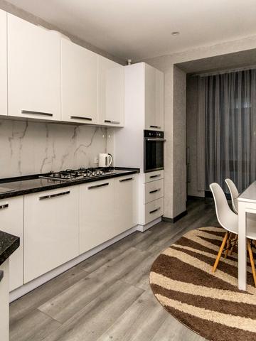 Гетьмана Мазепи вул., 160а