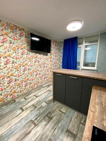 Європейського Союзу просп. (Правди), 41-Г