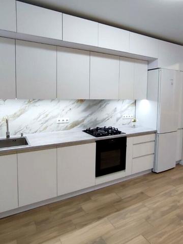 Олега Антонова вул. (Карла Маркса), 13в