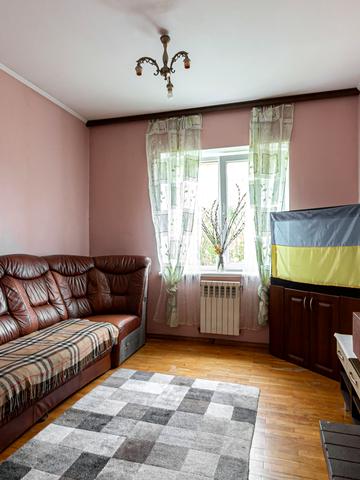 Владислава Веливока вул., 14