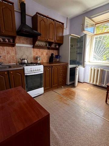 Академічна вул. (Піонерська), 5б