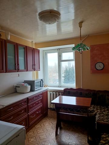 Дніпровське шосе (Дніпропетровське), 64