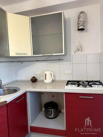 Олени Теліги вул., 17-Б