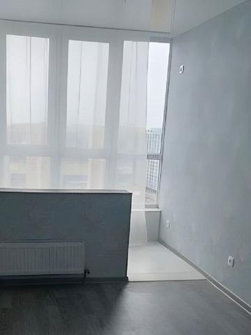 Перлинна вул., 11