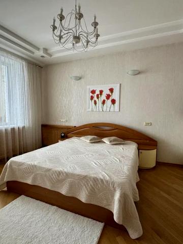 Гонсіоровського пров., 5