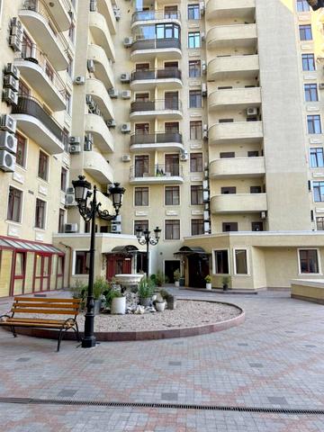 Грецька вул., 1а