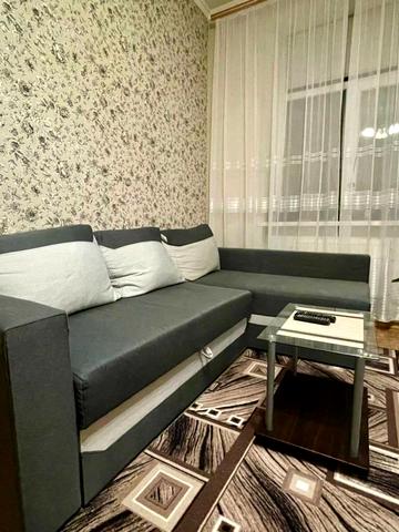 Сінна вул. (Добровольського), 20