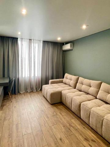 Михайла Грушевського вул. (Котовського), 110