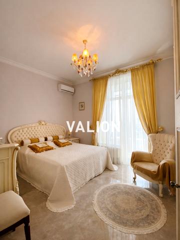 Лесі Українки бульв., 7-В