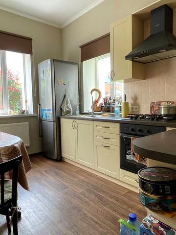 Петра Калнишевського вул. (Артема), 15