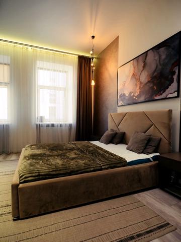 Івана Франка вул., 16