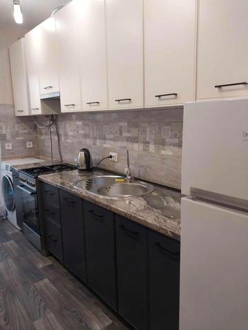 Володимира Великого вул., 5