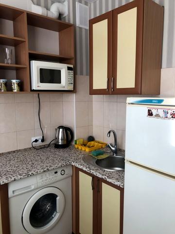 Валентинівська вул. (Блюхера), 35/81