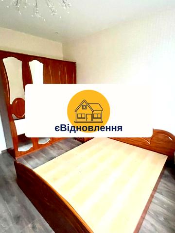 Миру вул., 12