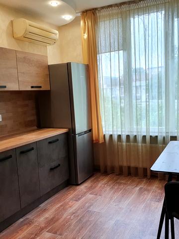 Дача Ковалевського вул., 101