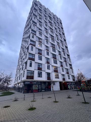 Професора Івана Ковалика вул., 1