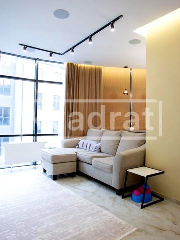 Олегівська вул., 1