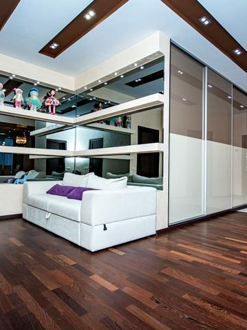 Юлії Здановської вул. (Ломоносова), 73-Г