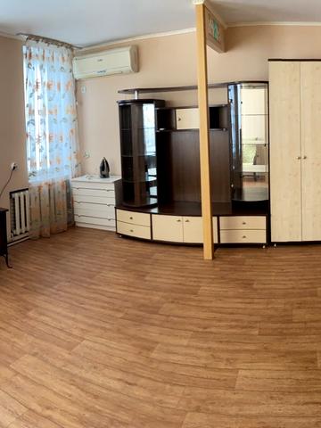 Вартових Неба вул. (Бородинська), 16