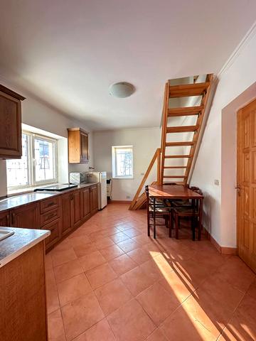 Цецинська вул.