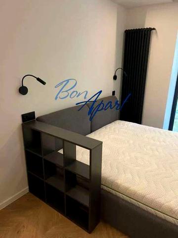 Підгірна вул., 3