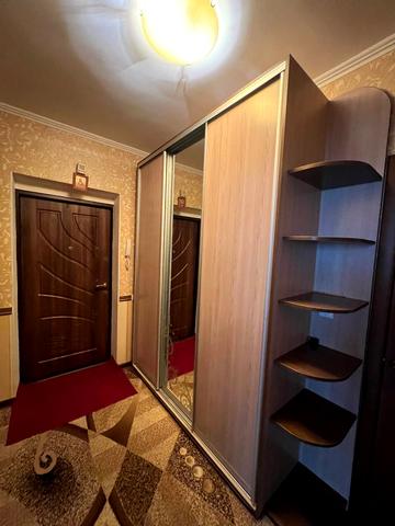 Анатолія Бортняка вул., 8