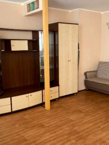 Вартових Неба вул. (Бородинська), 1