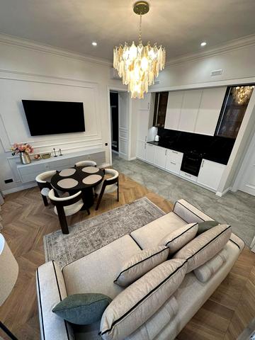 Павла Ковжуна вул., 1