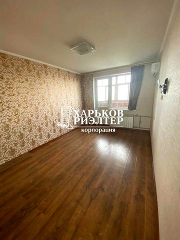 Академіка Павлова вул., 140