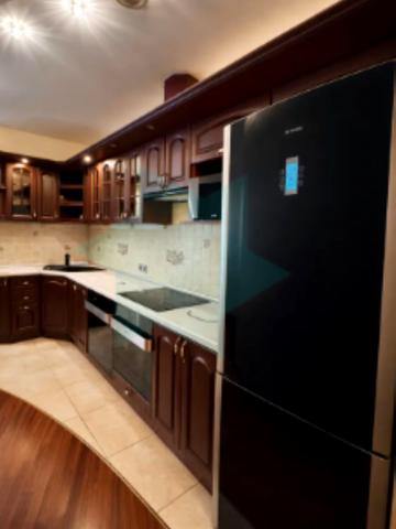 Королеви Єлизавети ІІ вул. (Глинки), 20