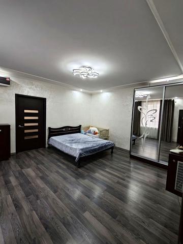 Чорноморського Козацтва вул., 92