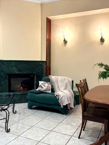 Малопідвальна вул., 4