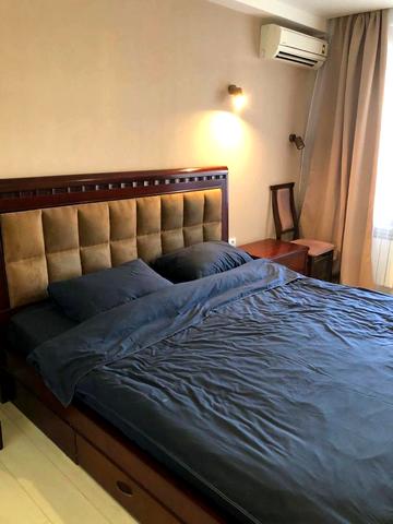 Жилянська вул., 45